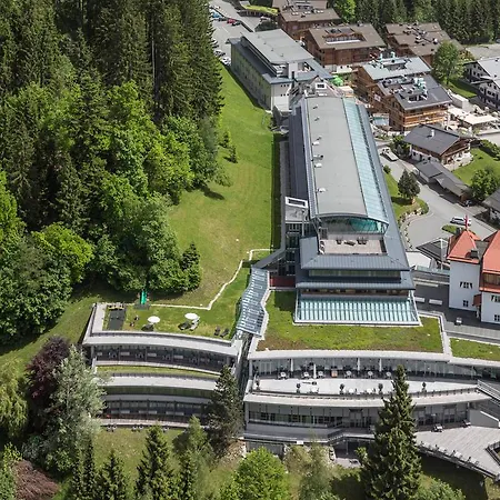 Lebenberg Schlosshotel-kitzbuehel Отель 4*