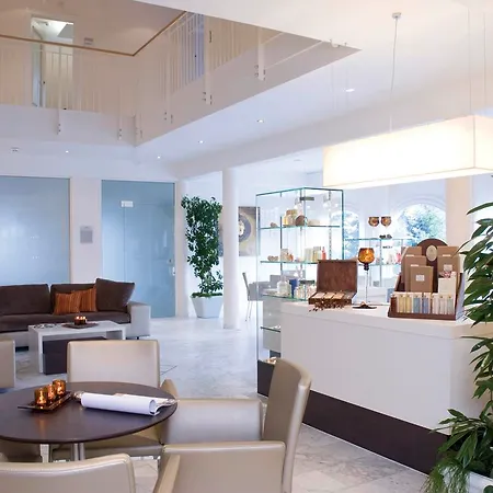 Lebenberg Schlosshotel-kitzbuehel Otel 4*