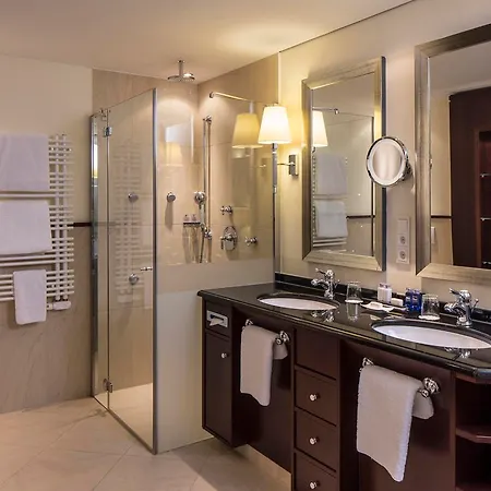 Lebenberg Schlosshotel-kitzbuehel ホテル キッツビュール