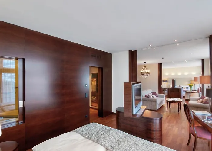 Hotel Lebenberg Schlosshotel-kitzbuehel 4*